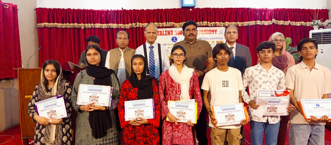 🎓 Tribute to Children Who Excelled in Academics